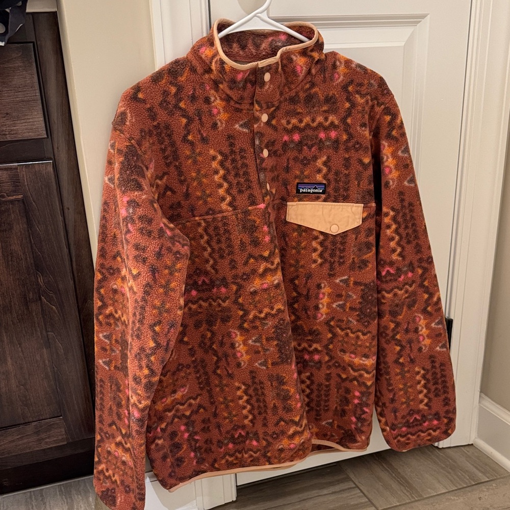 Patagonia Brown and Orange Patterned Fleece Jacket